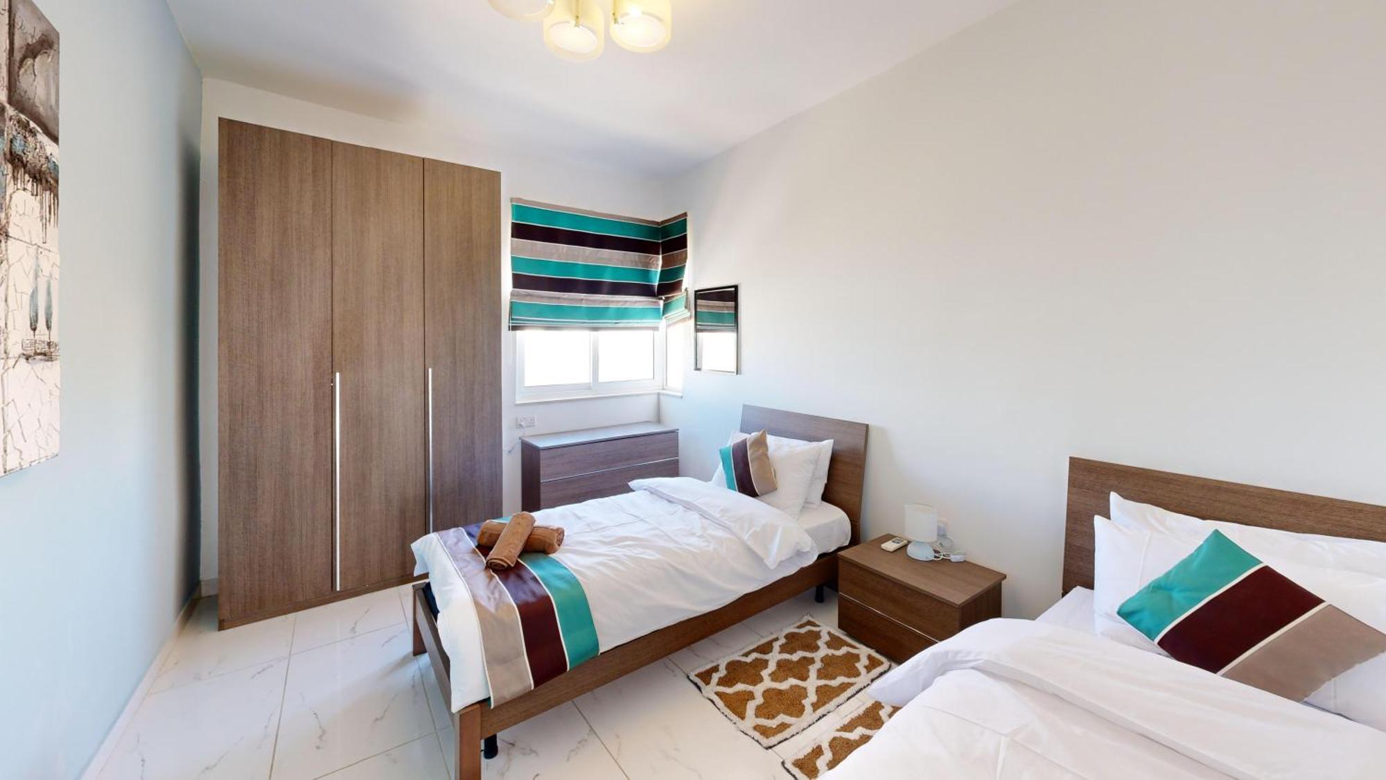 Amazing Spacious Apartment With Bbq & Jacuzzi Saint Julian's エクステリア 写真
